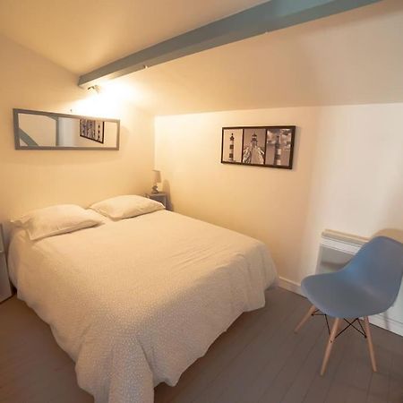 Maison Type Loft - Avec Parking En Plein Centre Ла-Рошель Экстерьер фото