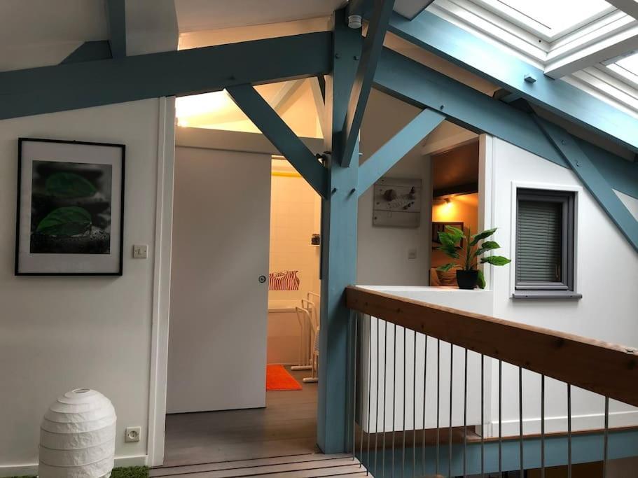 Maison Type Loft - Avec Parking En Plein Centre Ла-Рошель Экстерьер фото