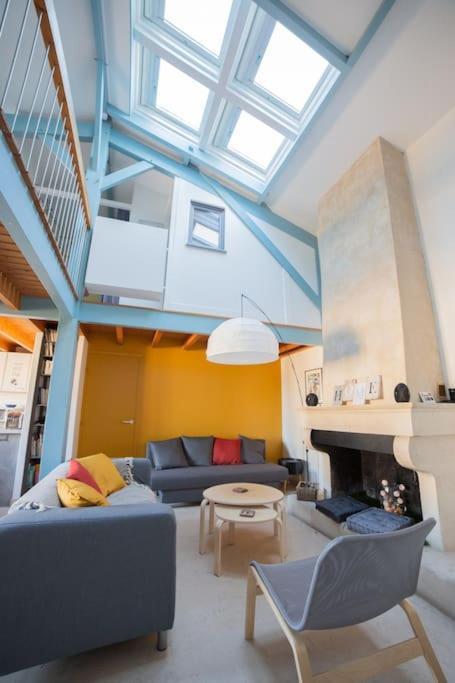 Maison Type Loft - Avec Parking En Plein Centre Ла-Рошель Экстерьер фото